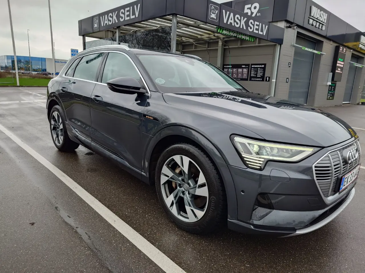 Billede 1 - En dejlig og luksuriøs Audi E-tron 50