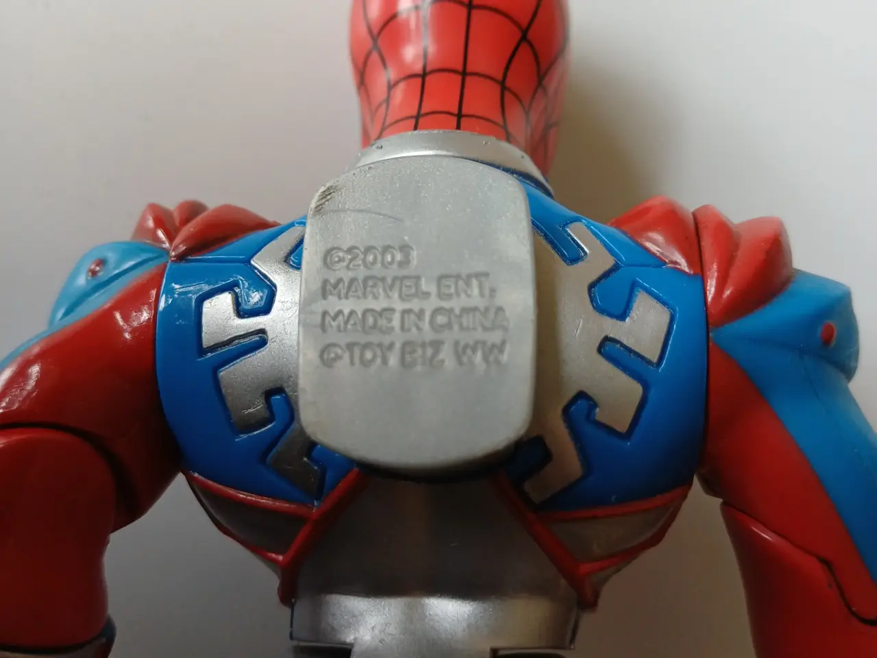 Billede 4 - Spiderman figur mrk. Marvel 2003