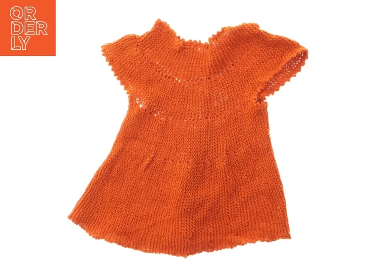 Billede 1 - Strikket t-shirt (str. Bryst, 22 cm. længde, 36 cm)