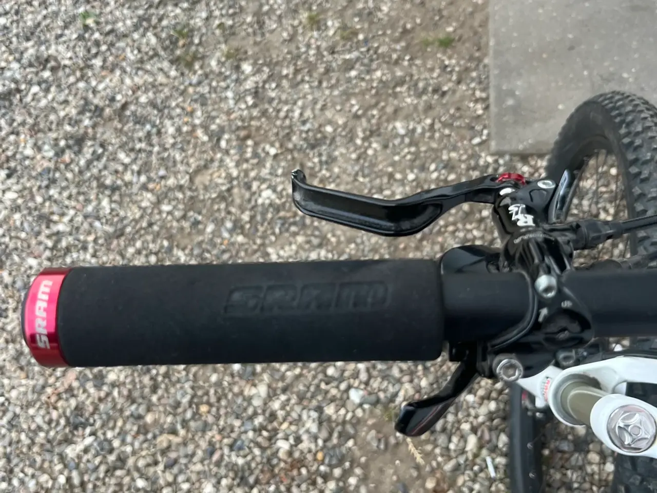 Billede 6 - Sunn mtb full suspension (rockshox) 