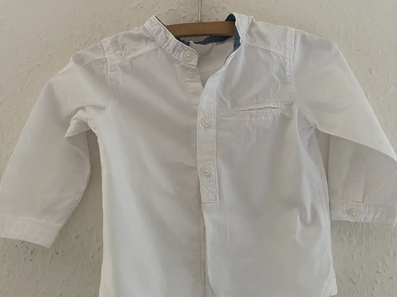 Billede 1 - H&m skjorte 74