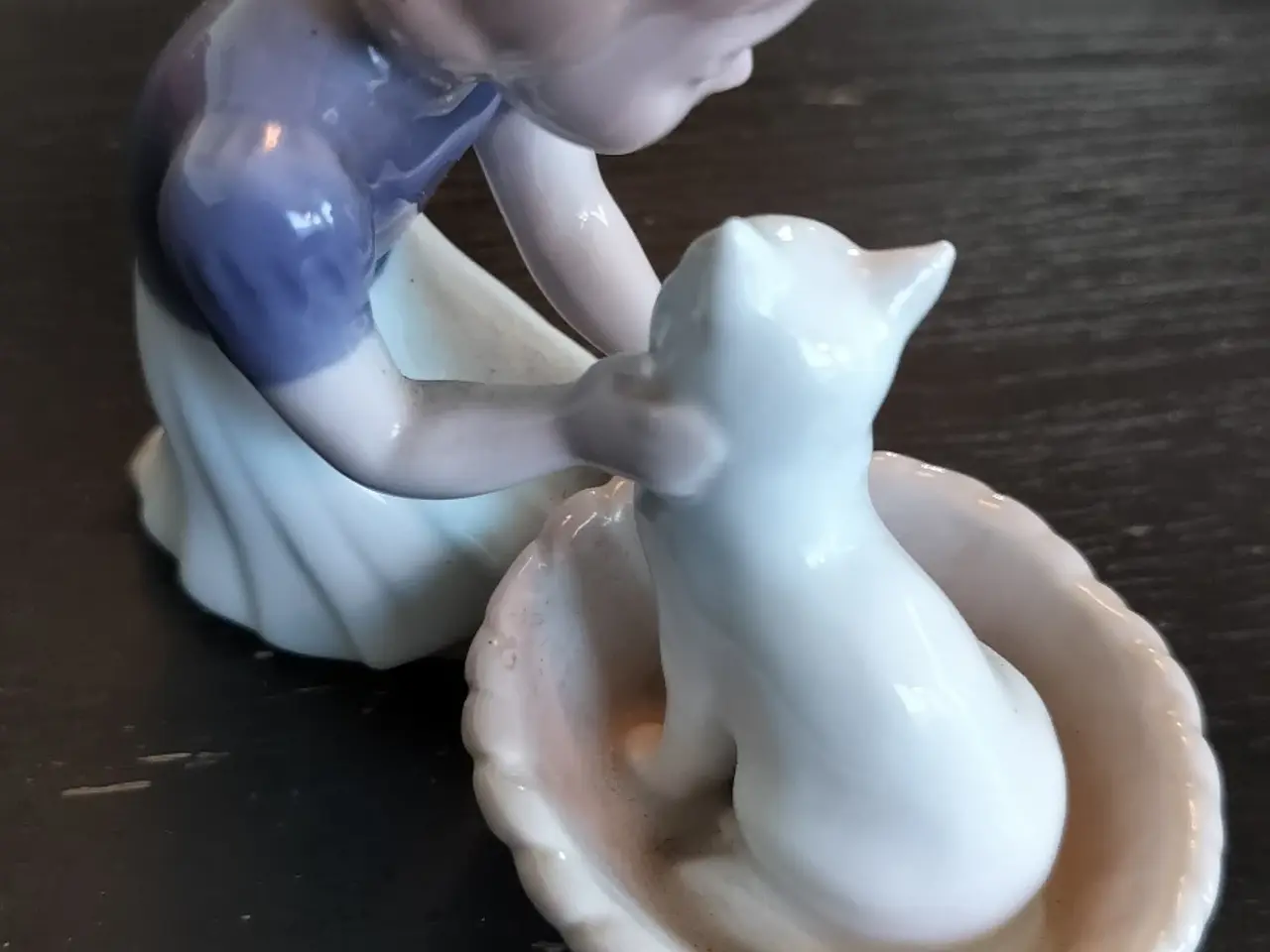 Billede 2 - Bing og grøndal figur