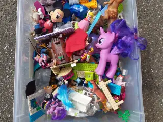 Blandet Lego med mange Friends dele