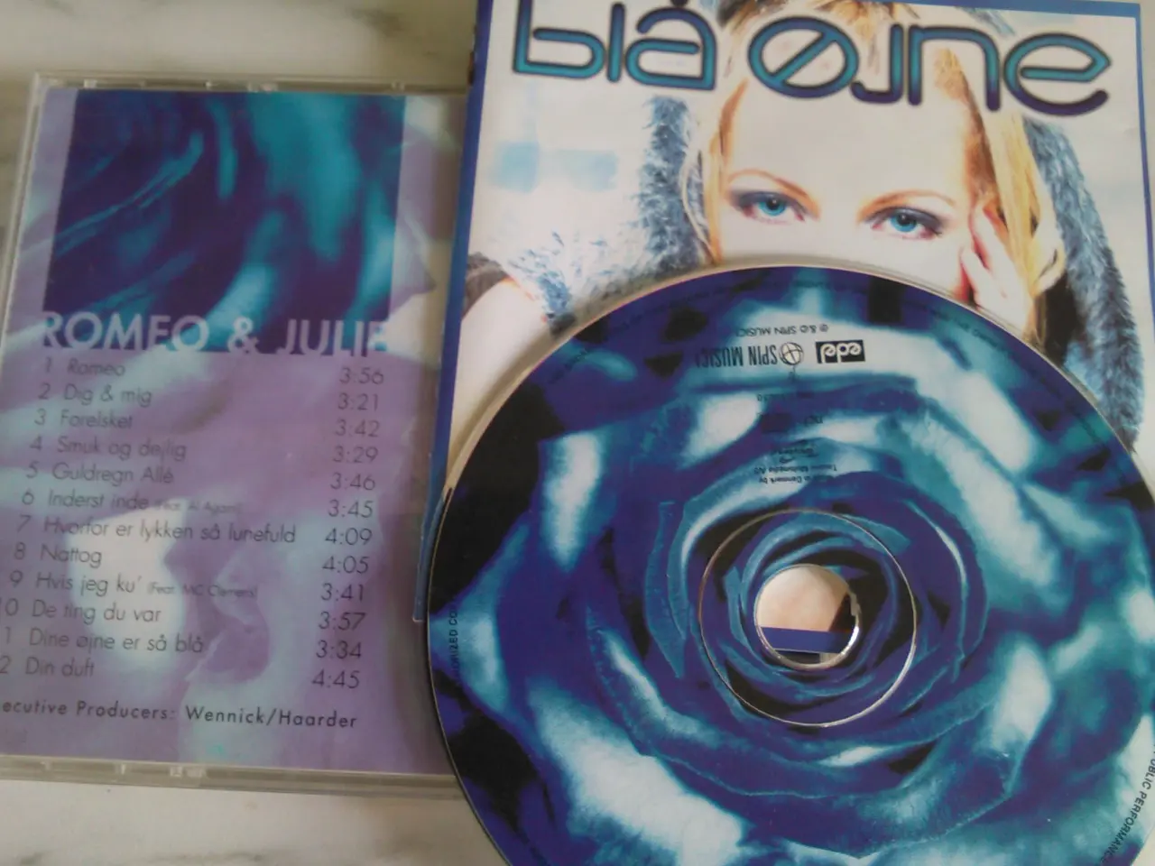 Billede 3 - Blå Øjne: 2 CD'er – Stk. 25 kr.