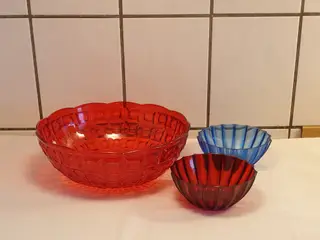Retro plast skåle ialt20kr