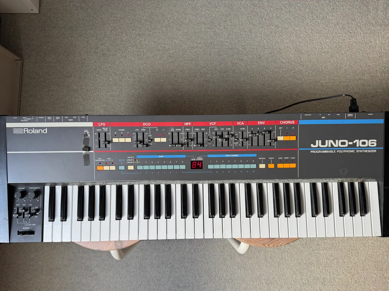 Billede 1 - Roland Juno-106 defekt