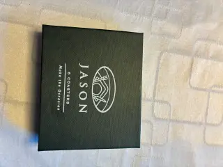 Coasters til at beskytte bordet mod fugt fra glas