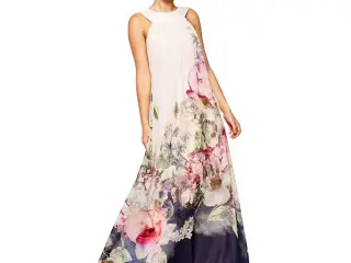 Maxi, råhvid overdel, og Blomster grå toner forn.