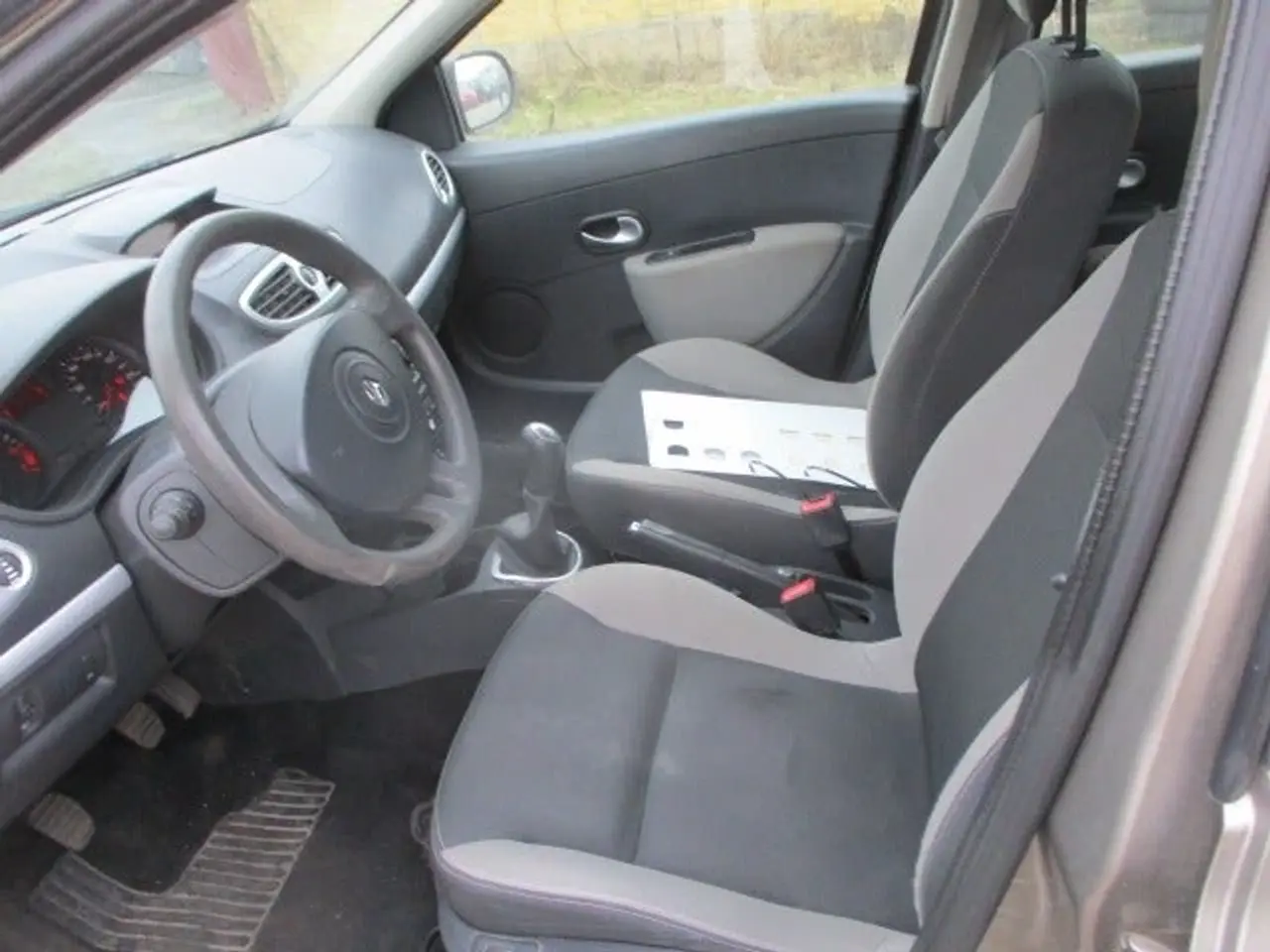 Billede 9 - Renault Clio III 1,2 16V Expression Sport Tourer