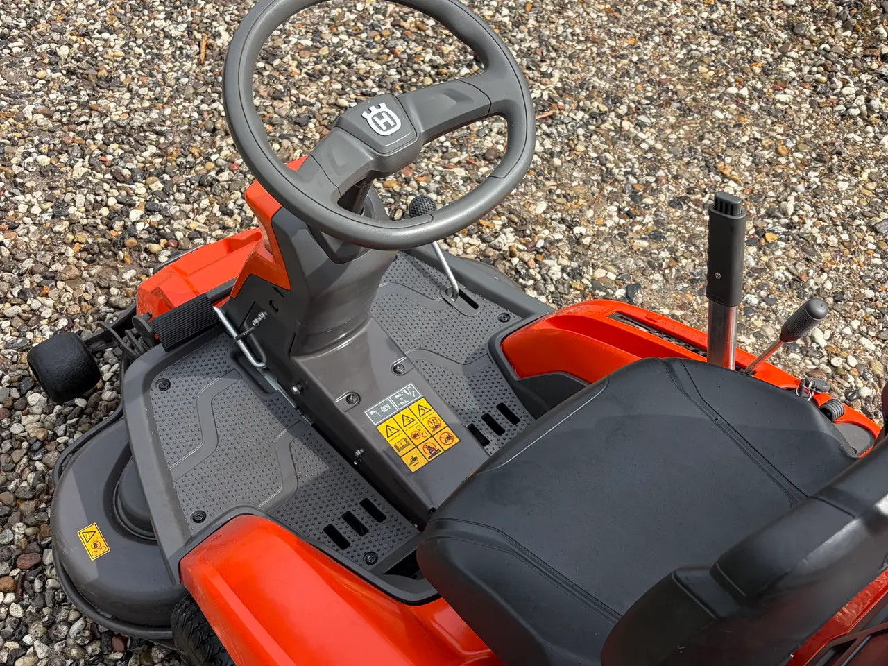 Billede 1 - Husqvarna R216T AWD