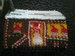Hus syet i perler 