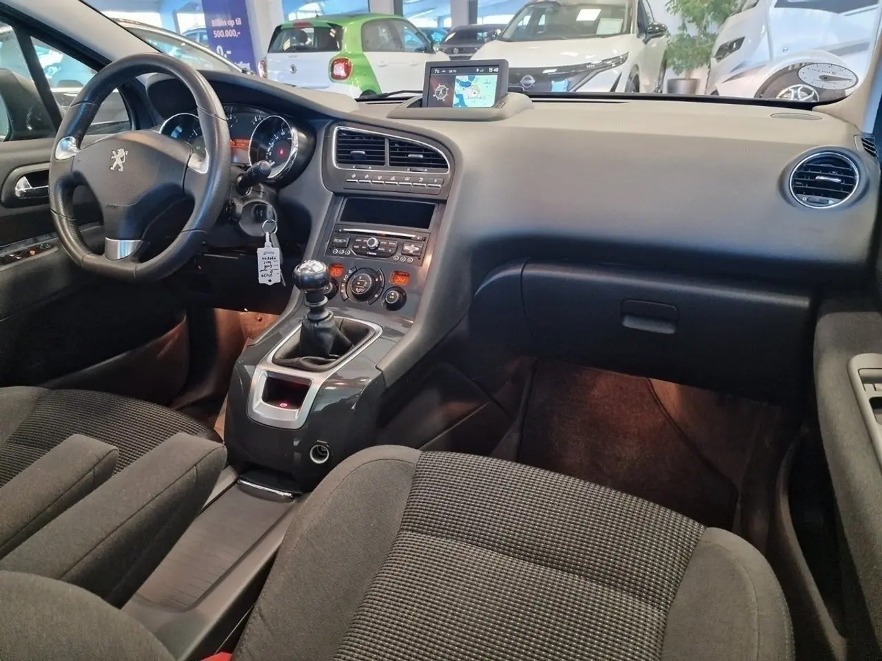 Billede 11 - Peugeot 5008 1,6 BlueHDi 120 Allure 7prs