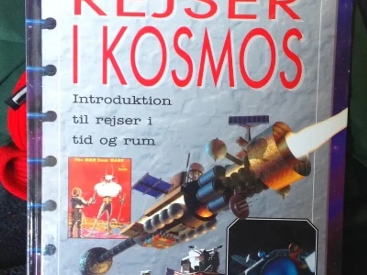 Billede 1 - Sarah Angliss: Rejser i kosmos
