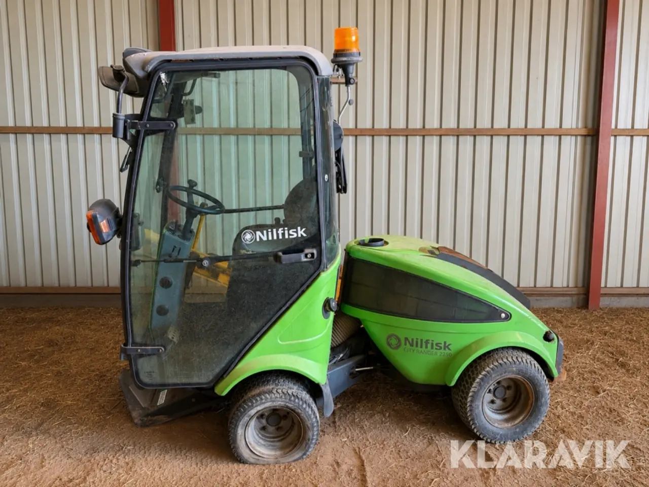 Billede 3 - Redskabsbærer Nilfisk City Ranger 2250