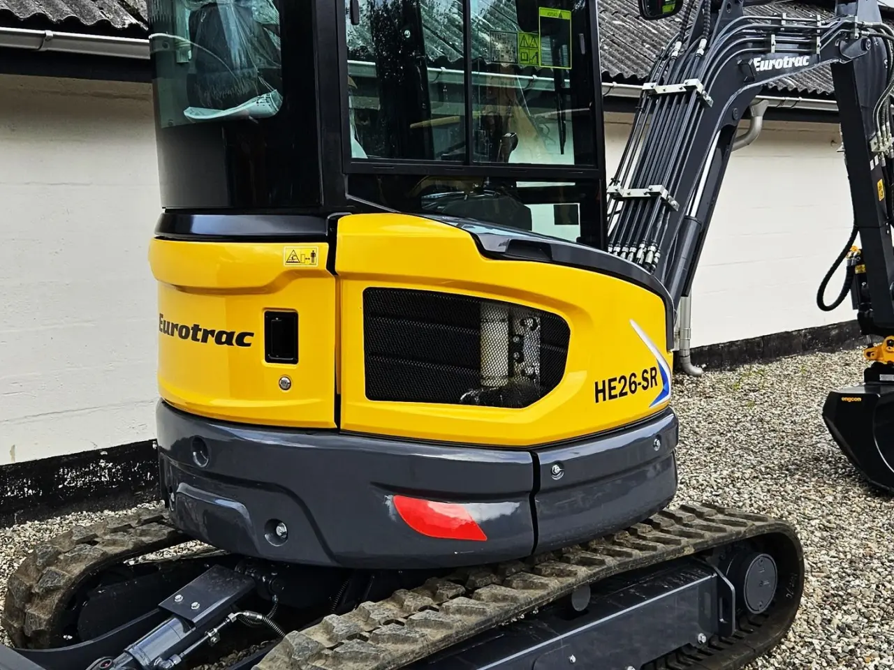 Billede 6 - Eurotrac HE26-SR / fabriksny / Engcon rotortilt / Yanmar motor / skovlsæt