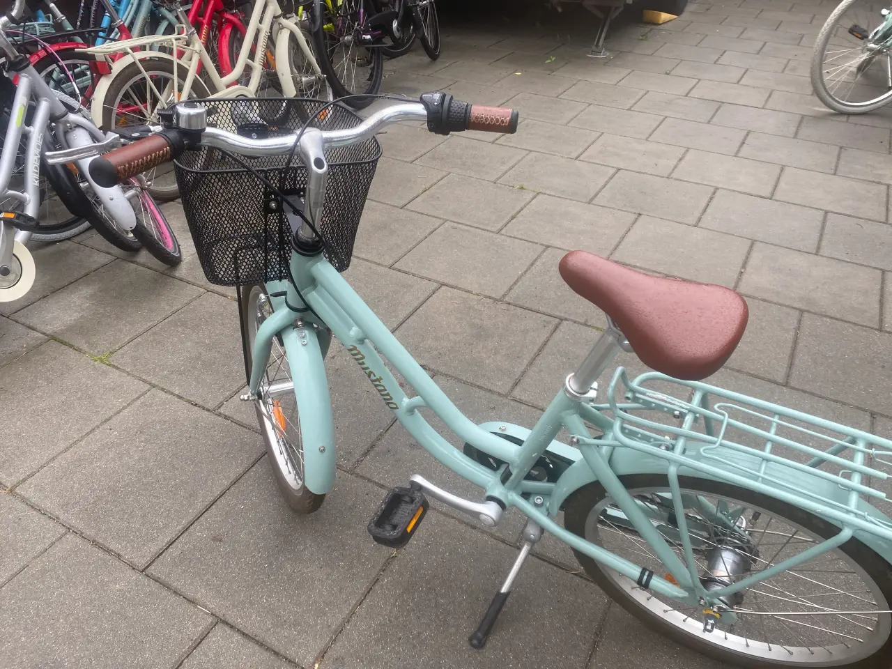Billede 11 - Købt til 3799 kr 20 tommer prinsesse 👸 cykel