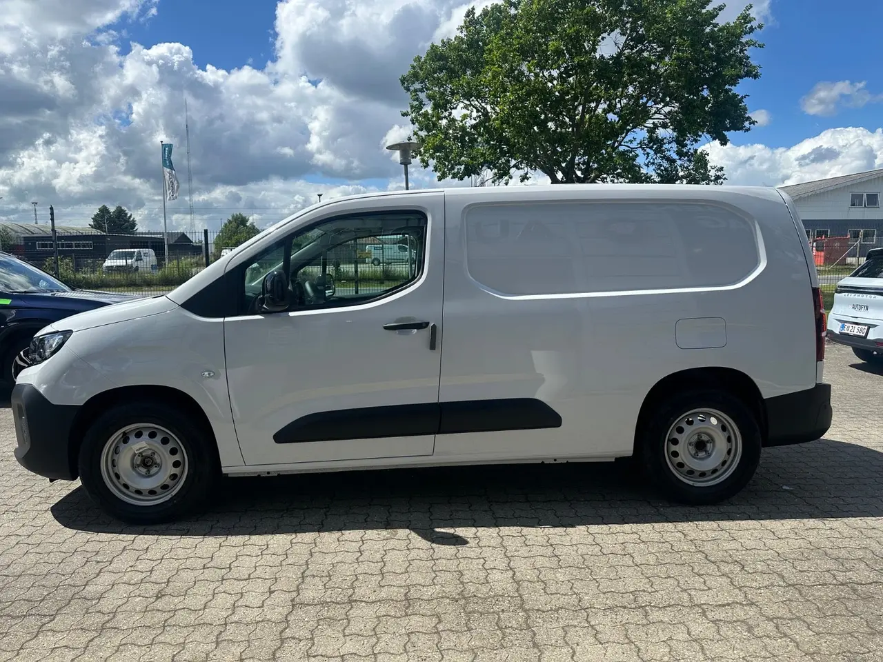 Billede 4 - Opel Combo-e 50 Enjoy L2V1