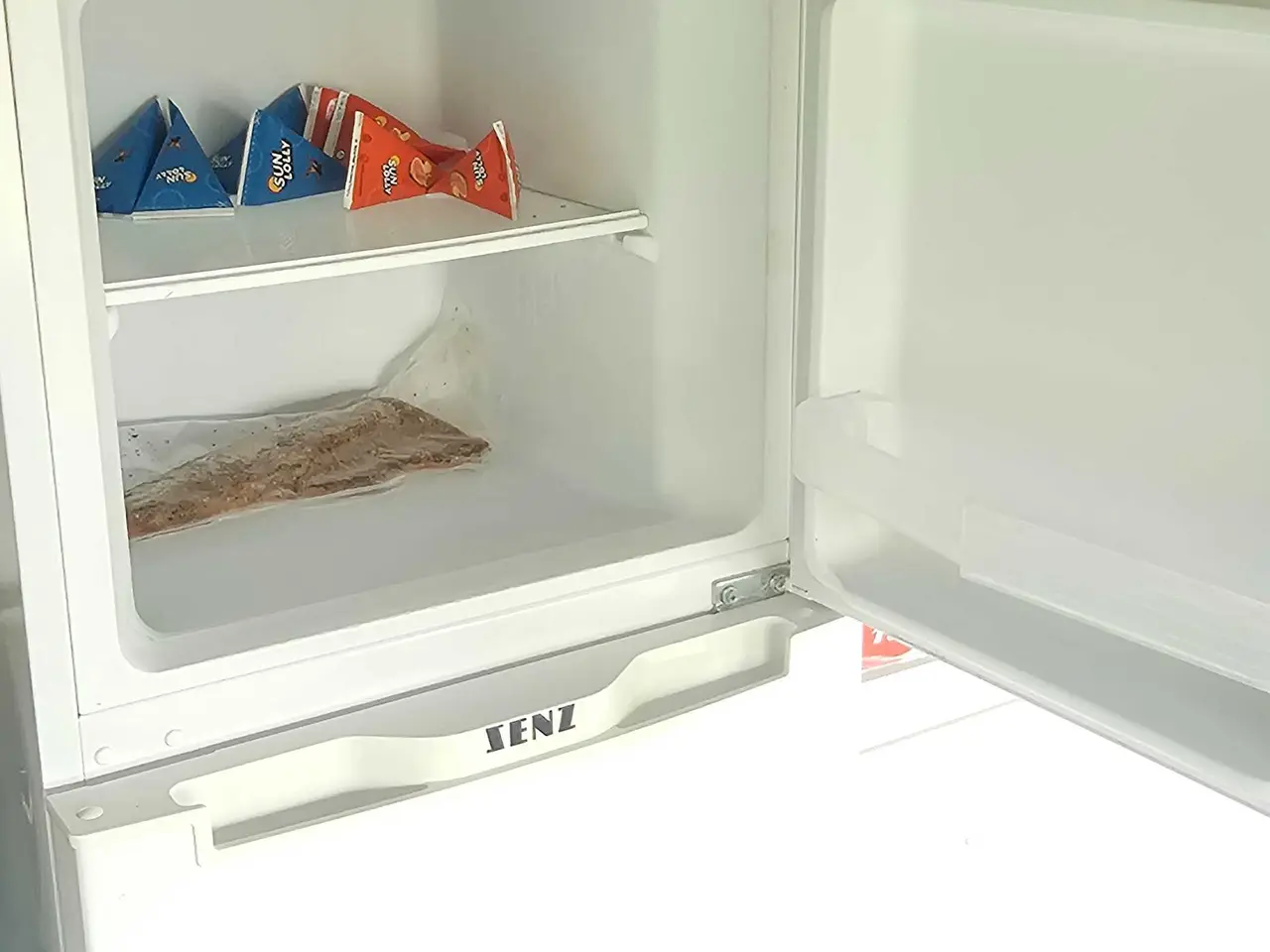 Billede 2 - Senz kølefryseskab brugt på camping
