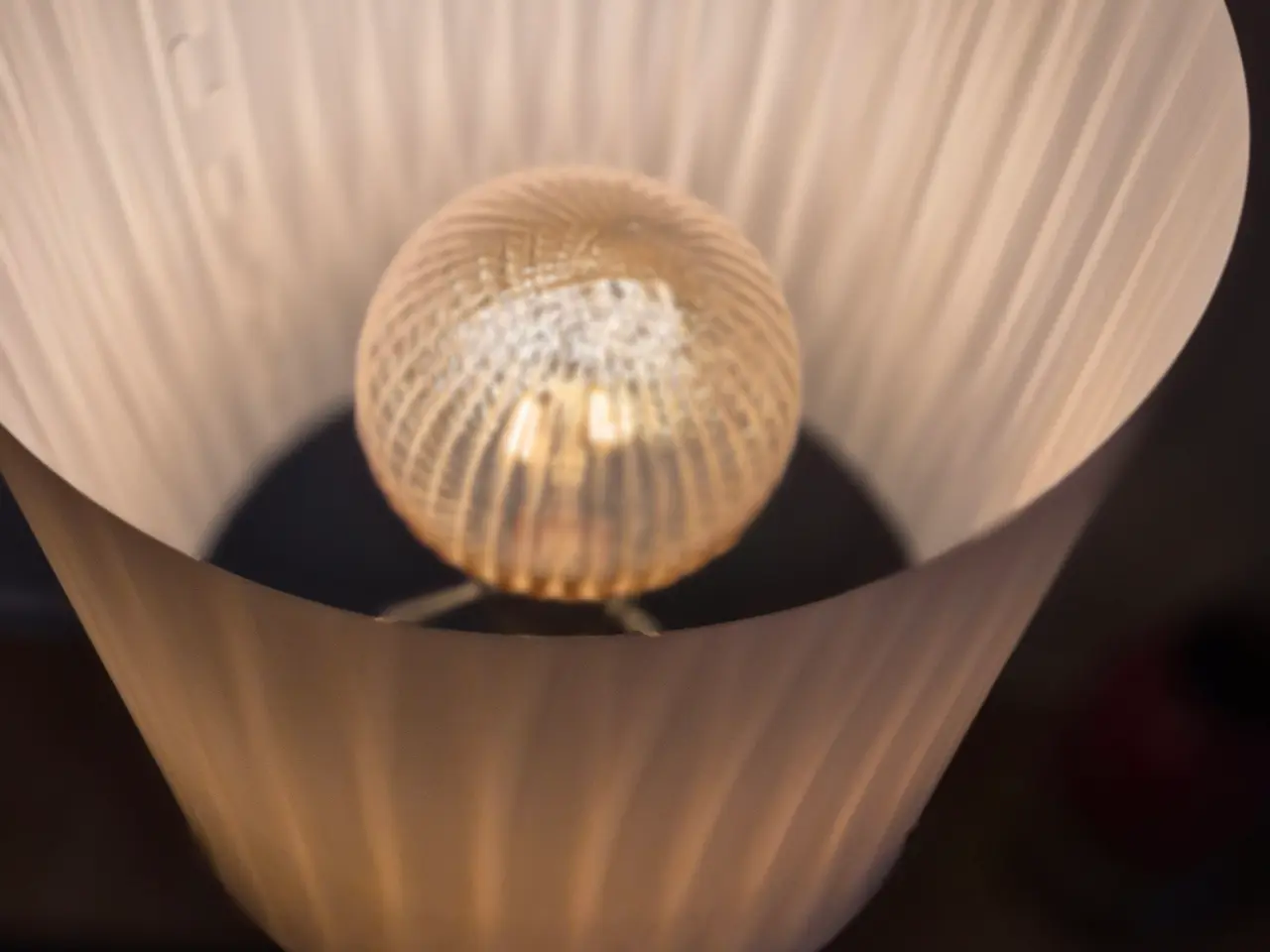 Billede 2 - Standerlampe på nodestativ-stel med stor pære