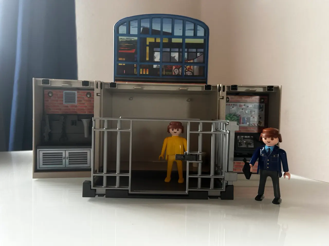Billede 1 - Playmobil politifængsel