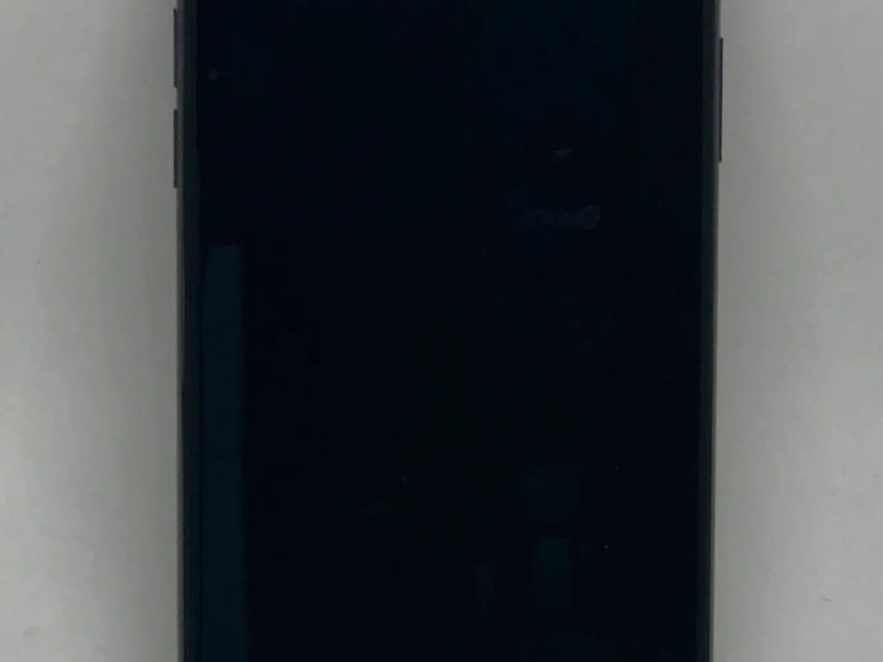 Billede 1 - iPhone (ældre model) — fungerer fint