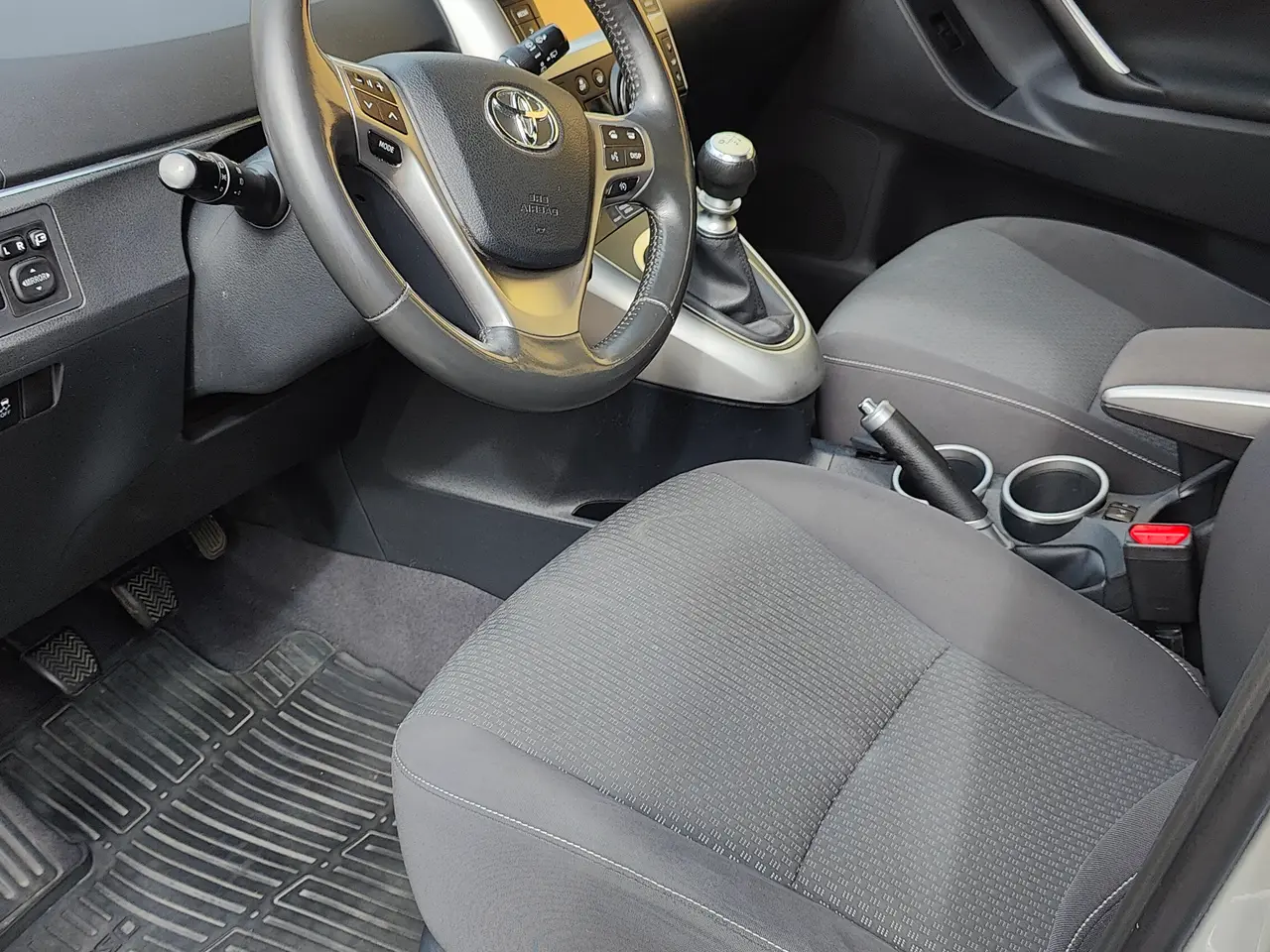 Billede 10 - Velholdt Toyota Verso