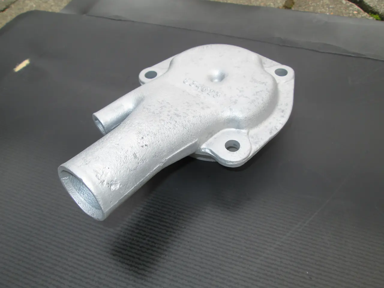 Billede 3 - Original Vandpumpedæksel Saab 99/900 til B-motor.