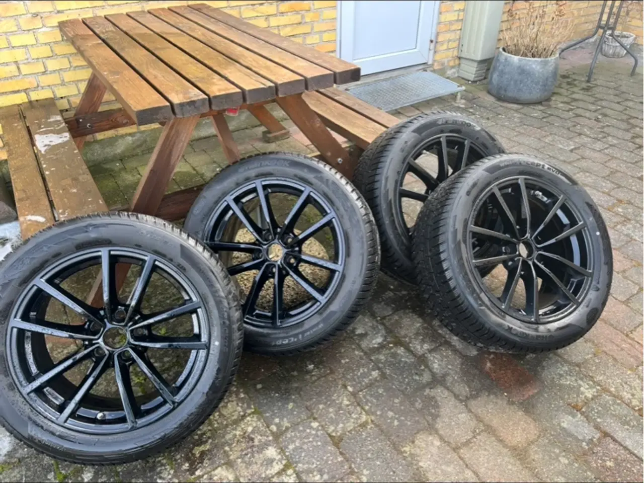 Billede 2 - BMW originale fælge med vinterdæk