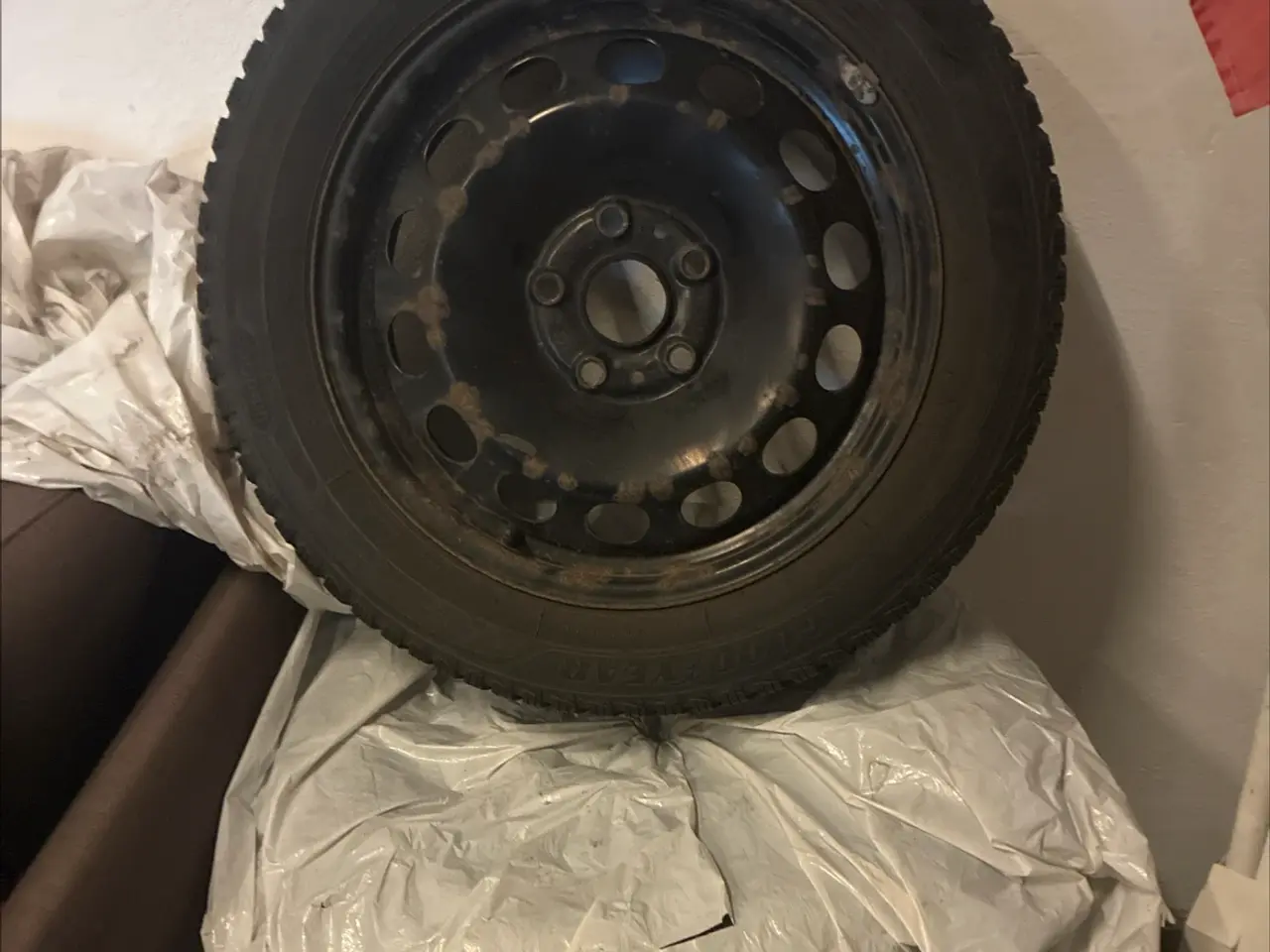 Billede 1 - 16” goodyear Vinterdæk