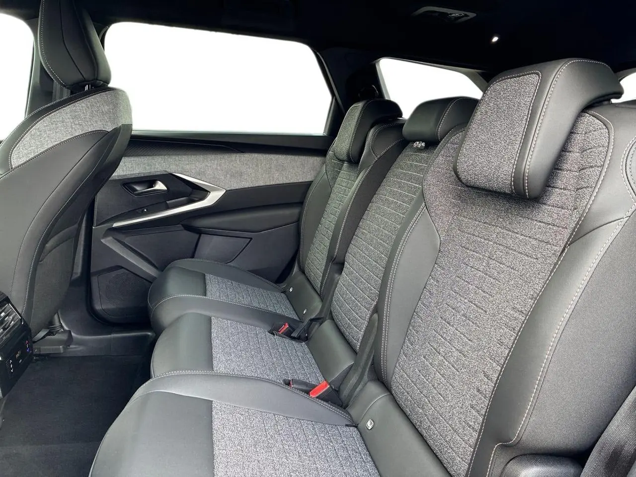 Billede 10 - Peugeot e-5008 77 Allure 7prs