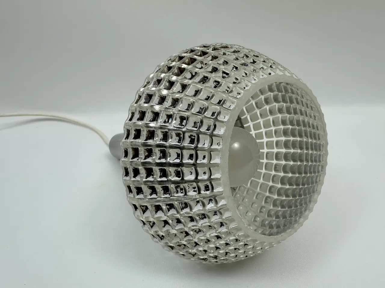 Billede 6 - Retro pendel i chrome med glasindsats