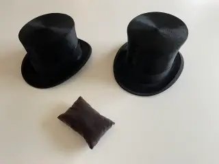 Høje sorte hatte