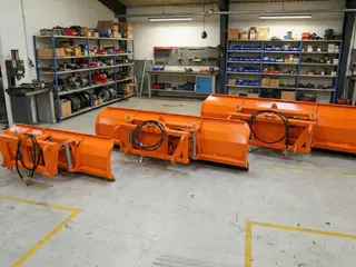 Sneplov/-blad 140-240cm med euroskifte samt 3 punkt ophæng.