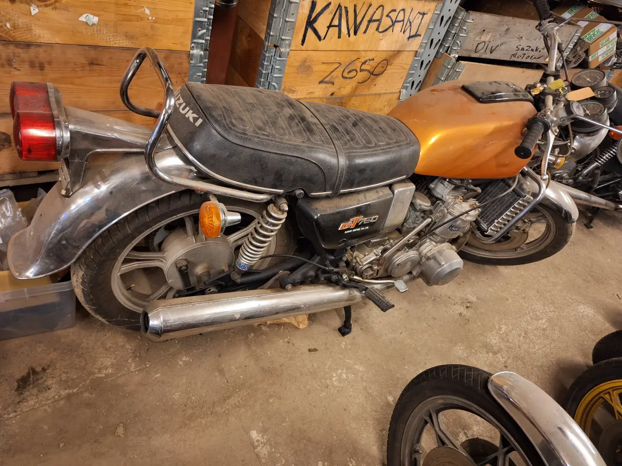 Billede 2 - suzuki 750 gt vandbøffel. + masser af reservedele 