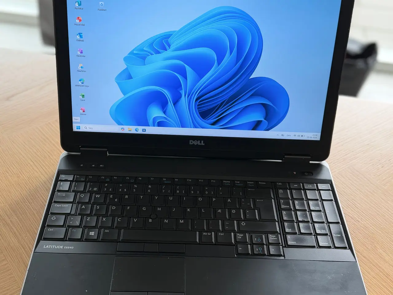 Billede 3 - Dell latitude E6540 med Office pakke