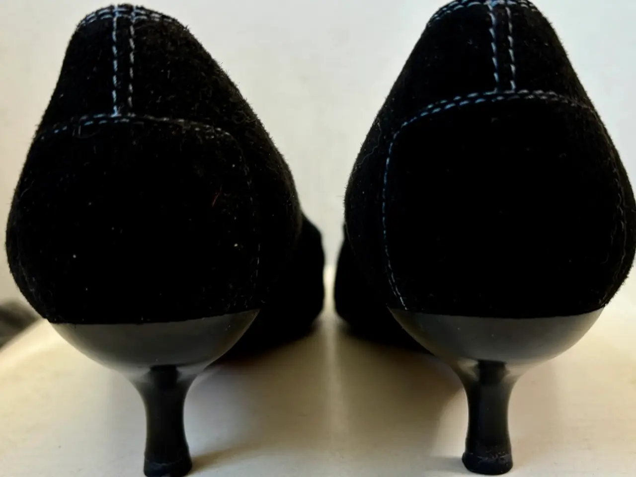 Billede 5 - Tod's, sorte kittenheels med spænde, str 38,5