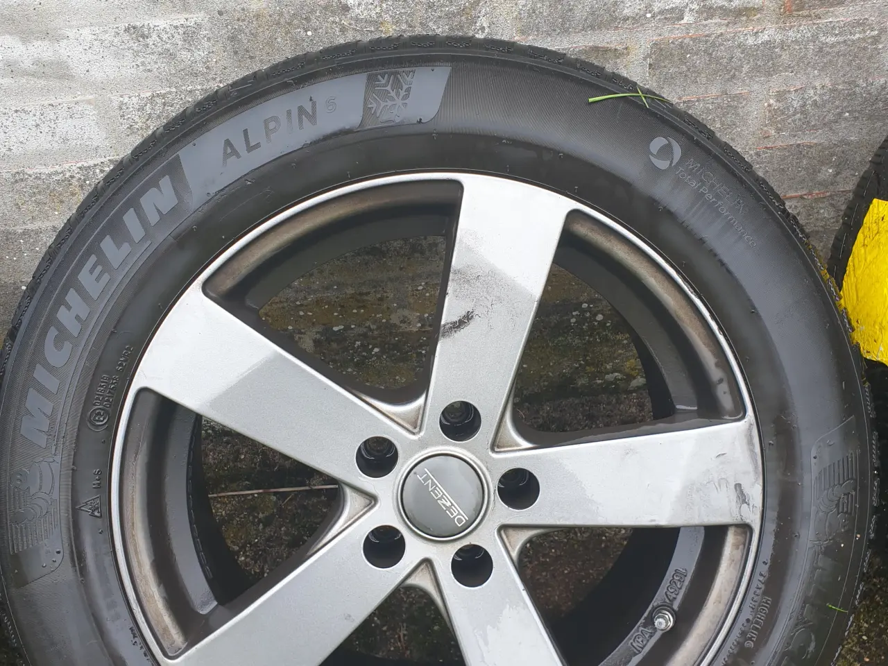Billede 3 - Mercedes fælge med vinterdæk