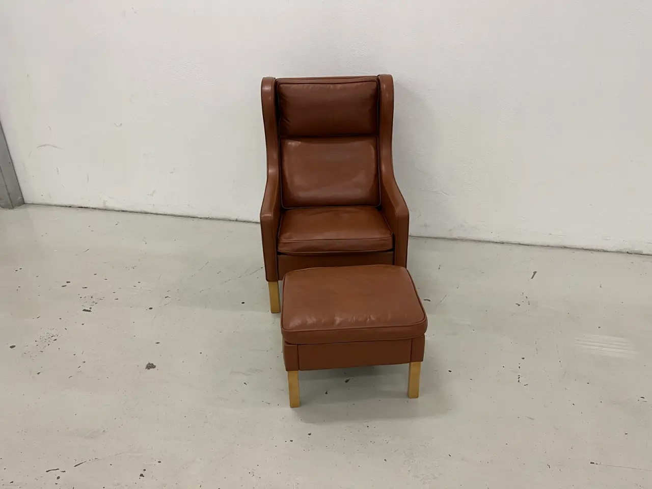 Billede 2 - Designer Mogens Hansen Øreklapstol m/skammel 