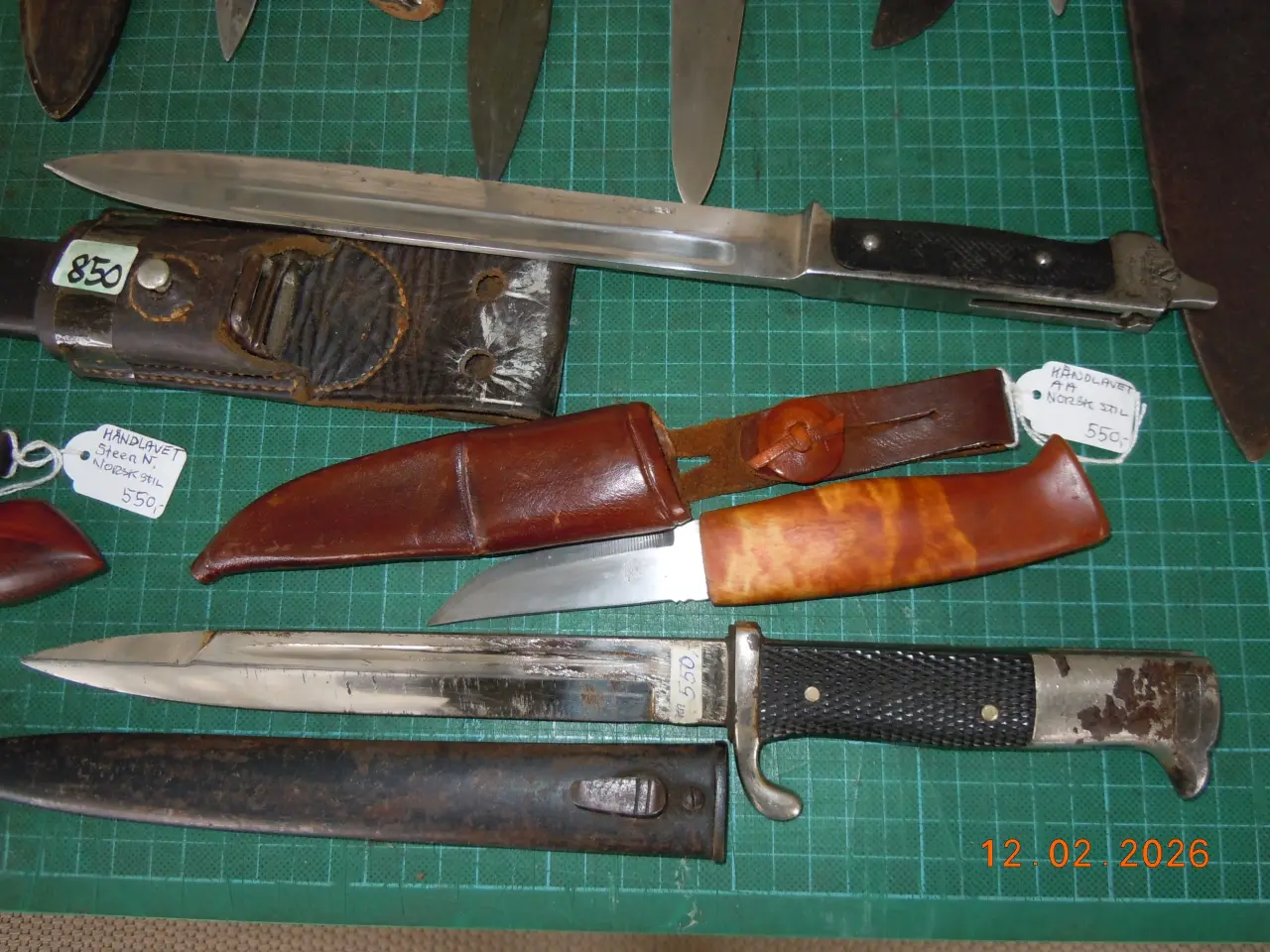 Billede 14 - Dolke, bajonetter og knive, forskellige typer.