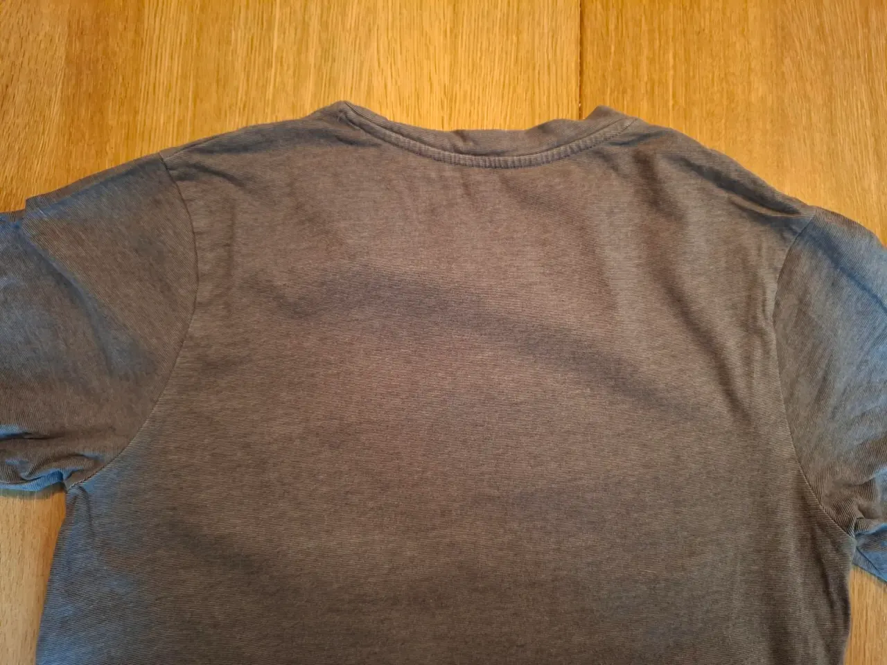 Billede 6 - T-shirts størrelse S