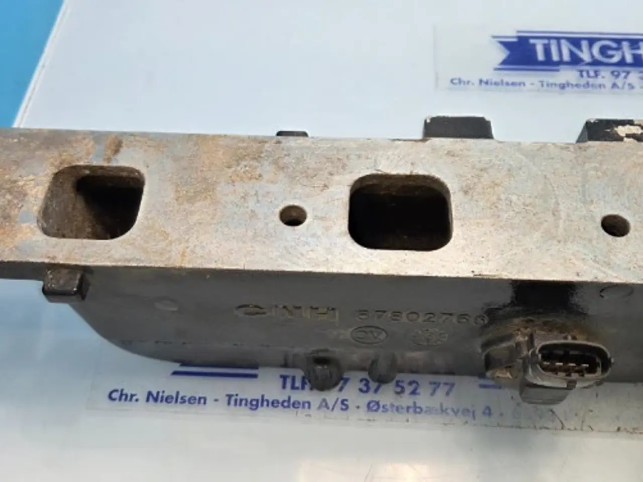 Billede 14 - New Holland TM135 Indsugningsmanifold 87802766
