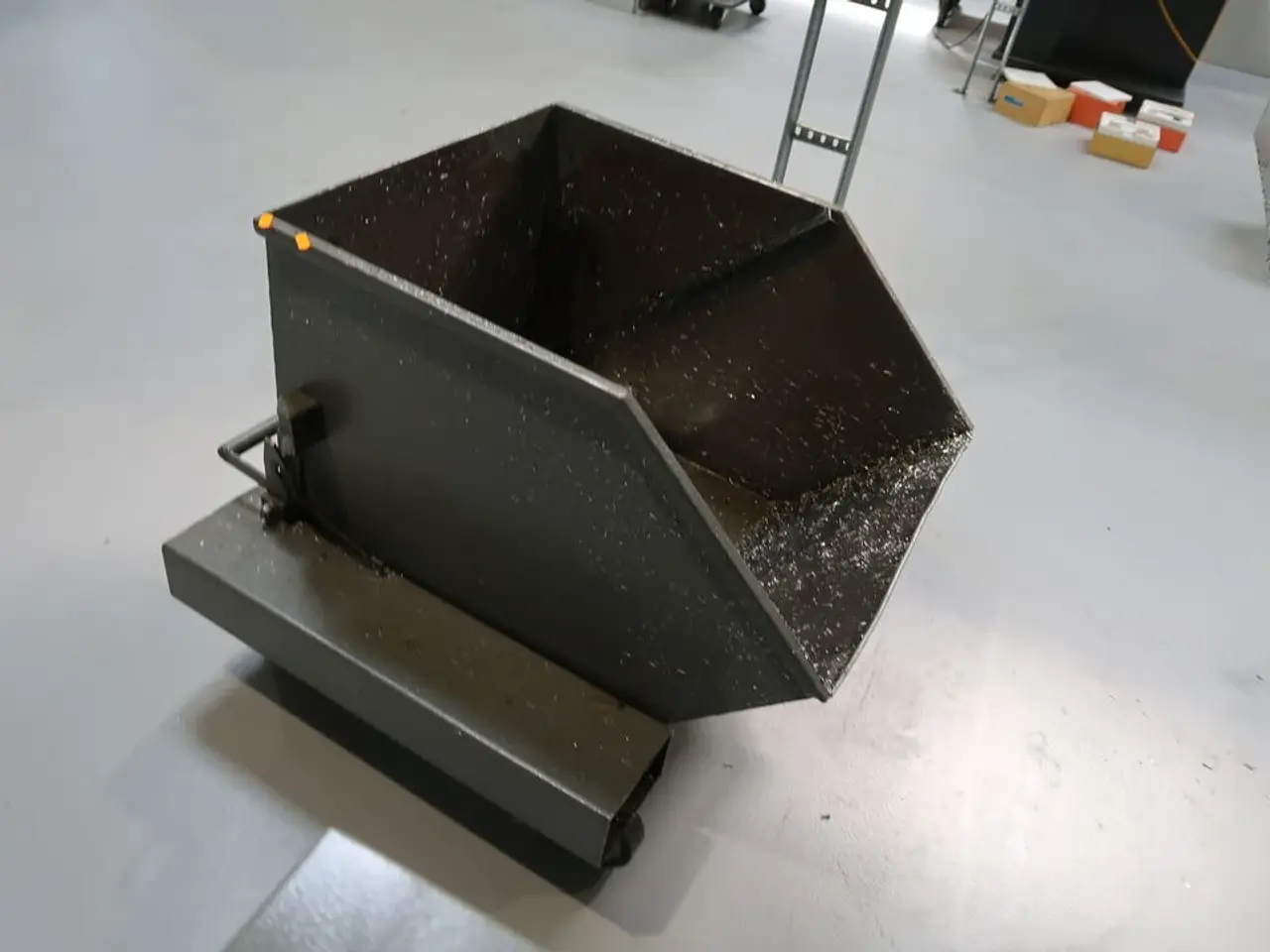 Billede 2 - Vippecontainer