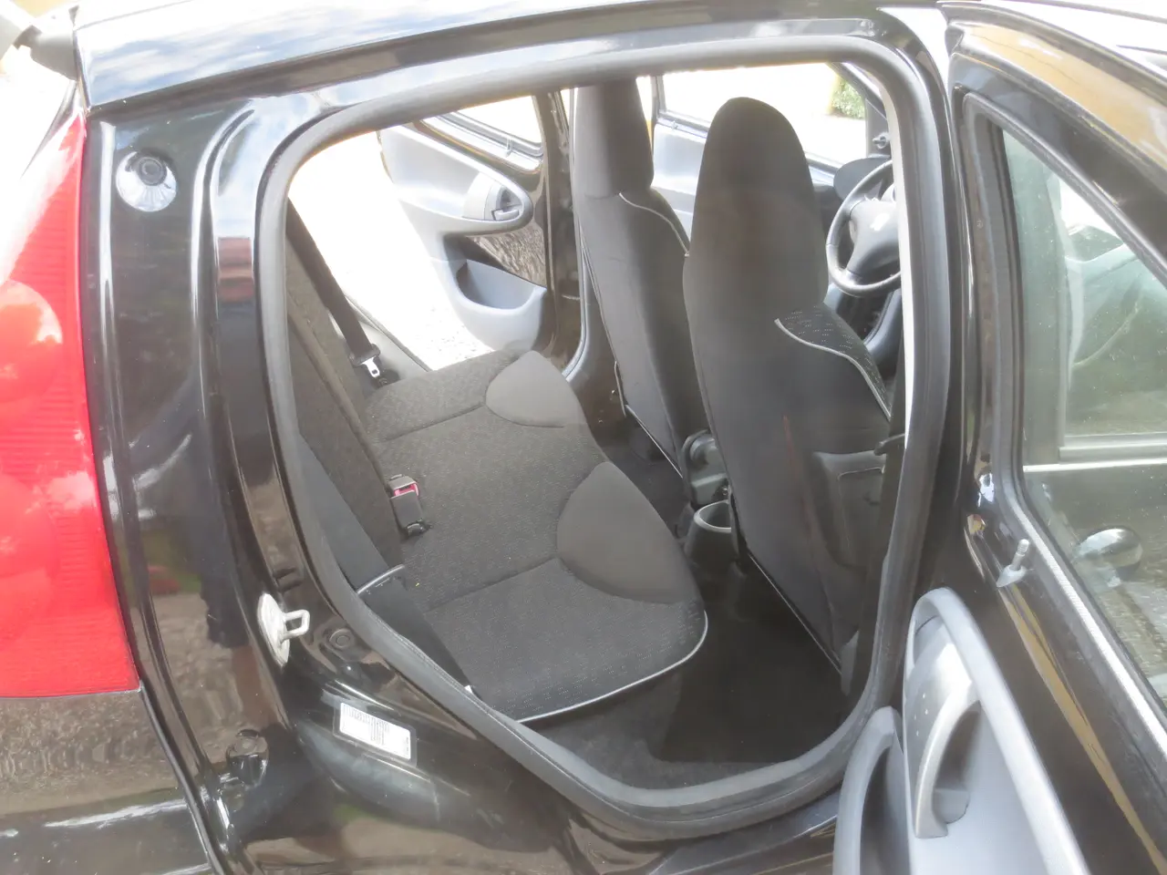 Billede 12 - Peugeot 107. 1.0 i År 10 Uden syn.