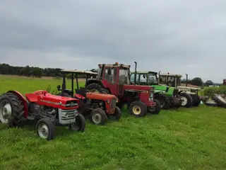 Købes maskiner, biler, havetraktor, trailer, osv