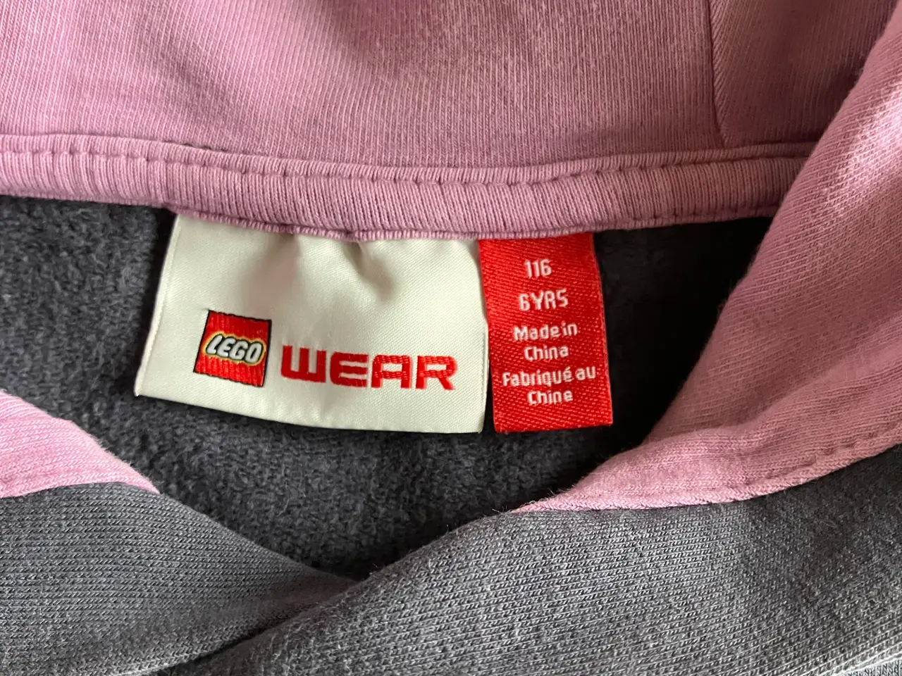 Billede 2 - Rosa/grå hættetrøje fra LEGO str.116/6 år