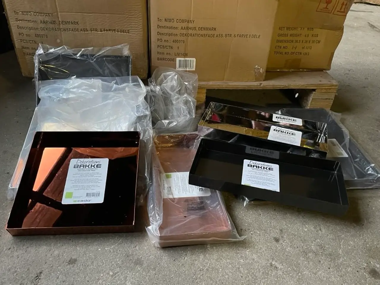 Billede 2 - Parti meget flotte metalbakker 160 stk.