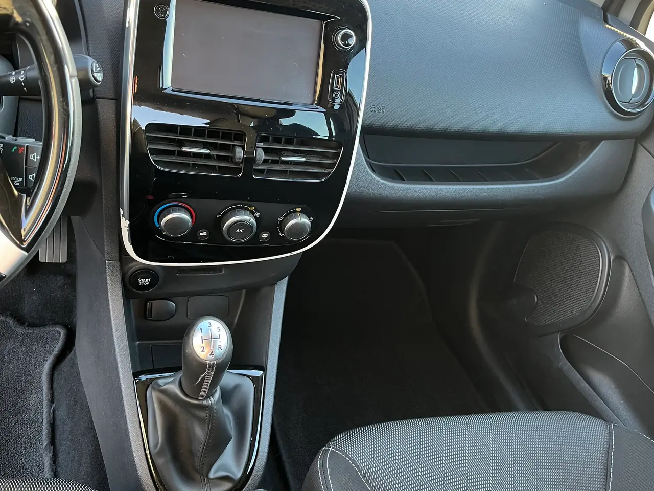 Billede 9 - Renault IV Clio station car
