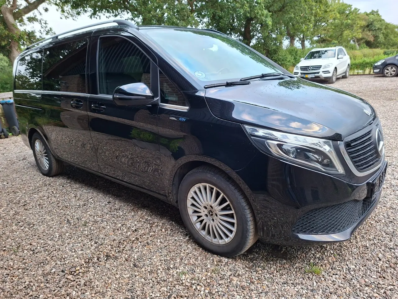 Billede 3 - Mercedes EQV300  Avantgarde L Van