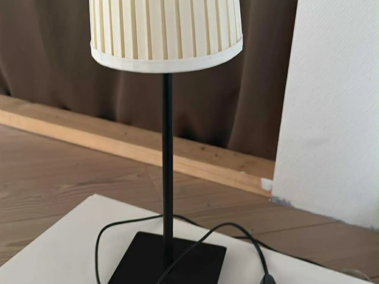 Billede 1 - Natlampe med led pære.