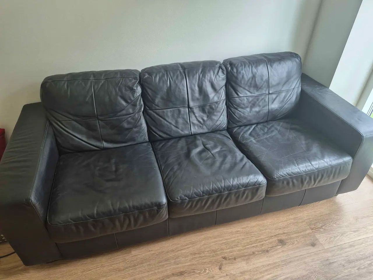 Billede 1 - Brugt, men god lædersofa